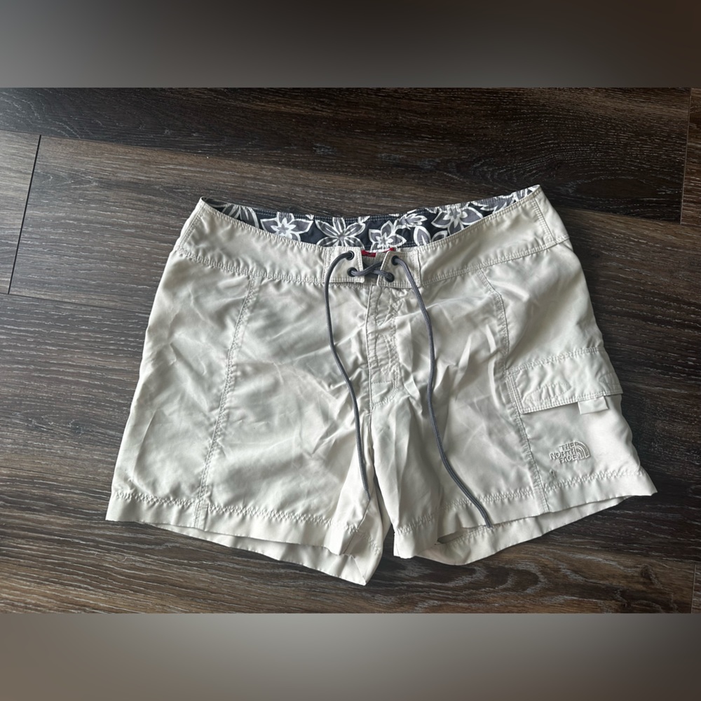 north face shorts sized 6